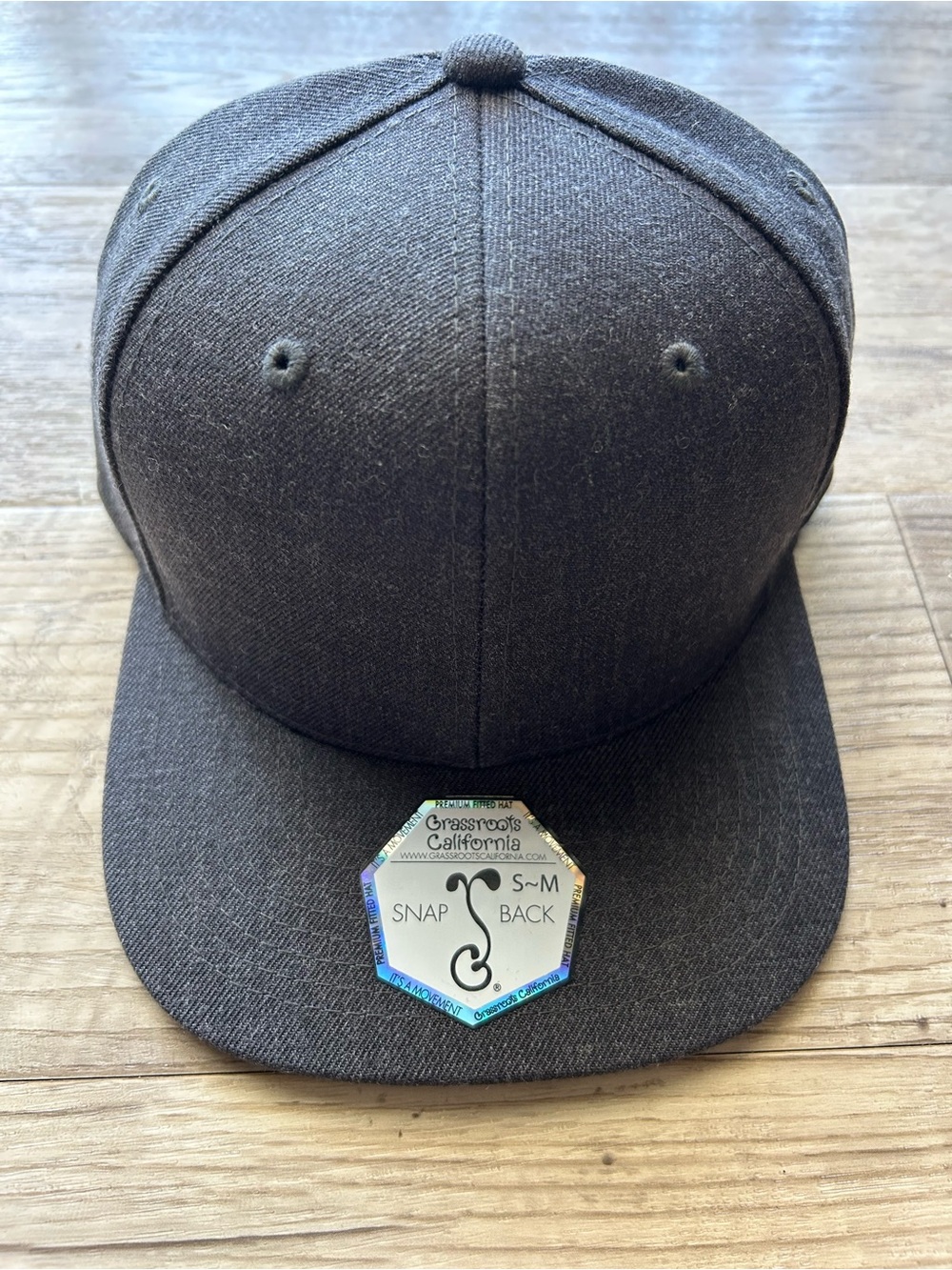Grassroots California Snap Back Hat S/M Black $40